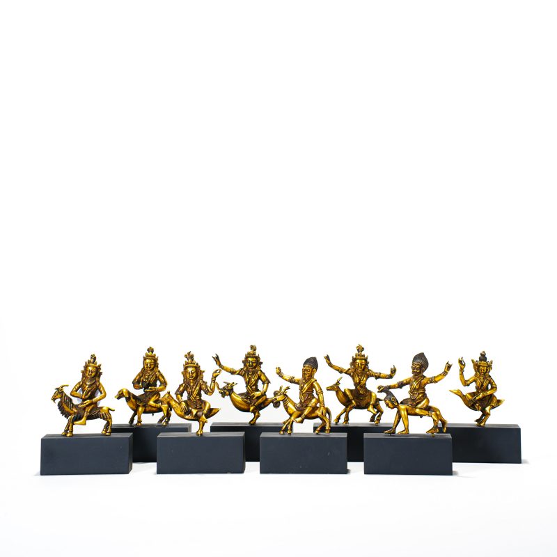 清乾隆 铜鎏金护法一组8尊