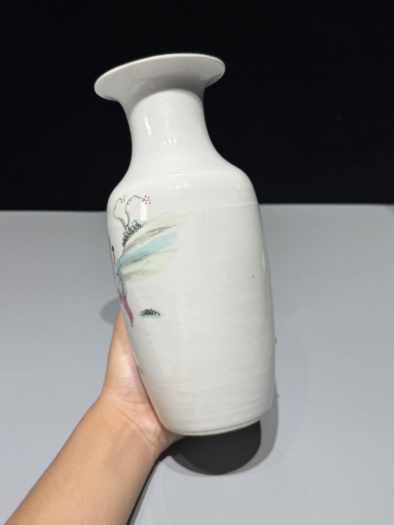    清同治 粉彩婴戏纹瓶 - 图3