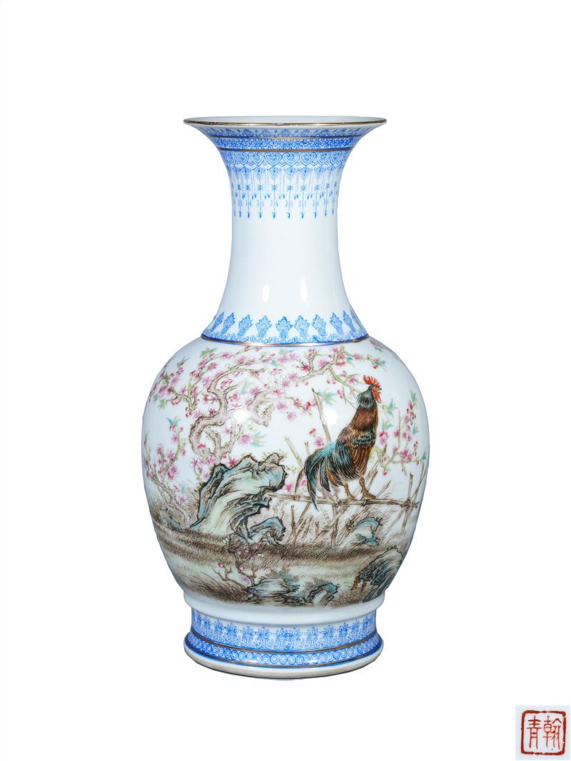    余翰青作品 粉彩雄鸡报春纹赏瓶 - 图1