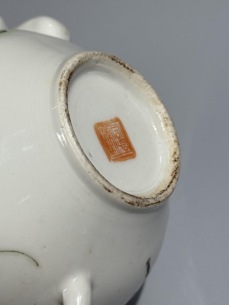    清道光 粉彩人物纹茶壶 - 图9