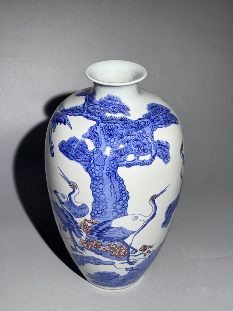    青花釉里红松鹤延年纹瓶 - 图11