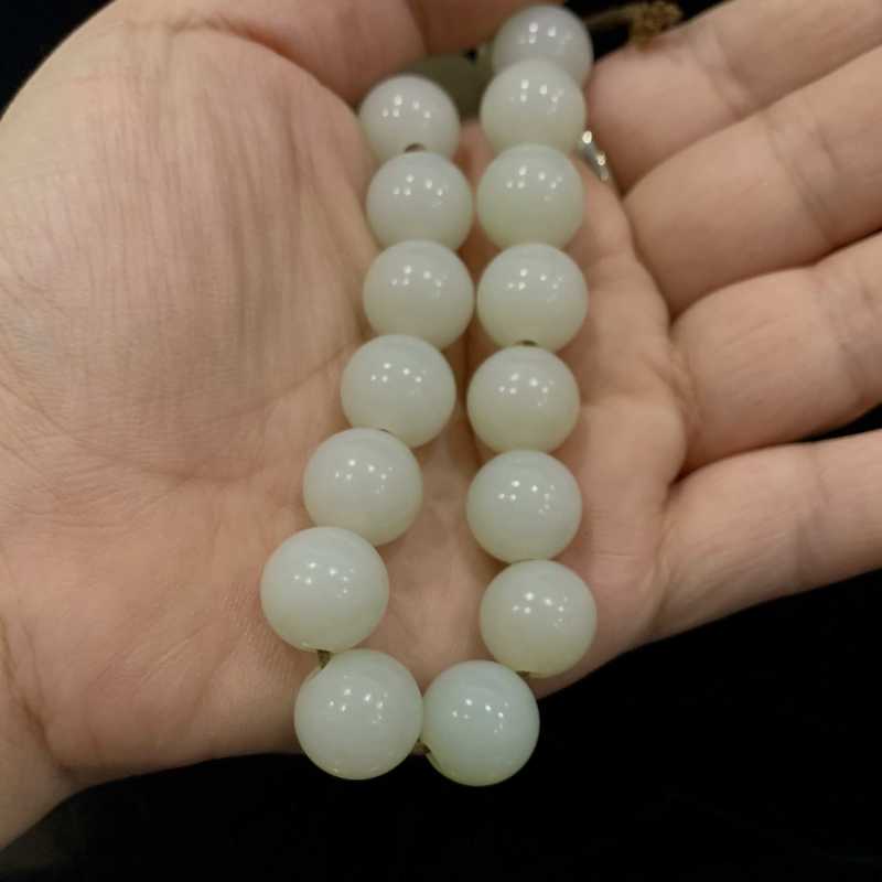 清 和田白玉十八籽手持 - 图6