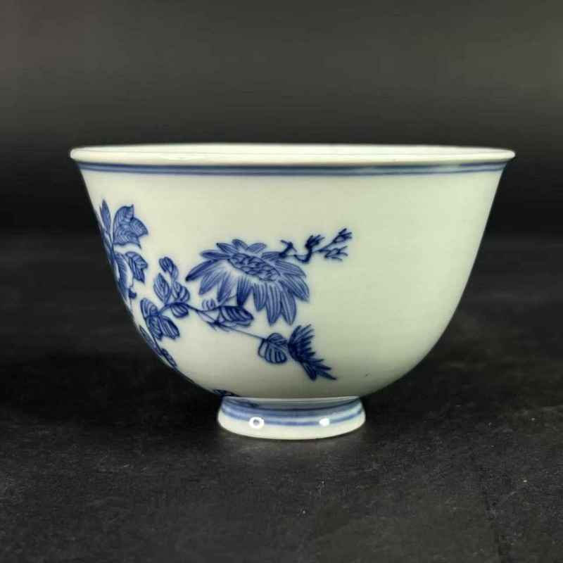 清乾隆 青花花开富贵纹杯 - 图3