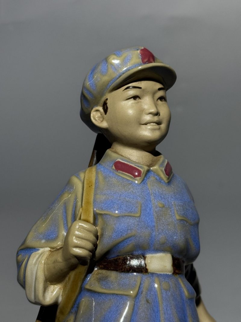    石湾窑小红军人物瓷塑 - 图8