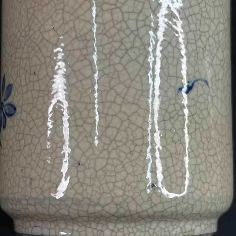 清中晚期 煨瓷青花花鸟纹瓶 - 图17