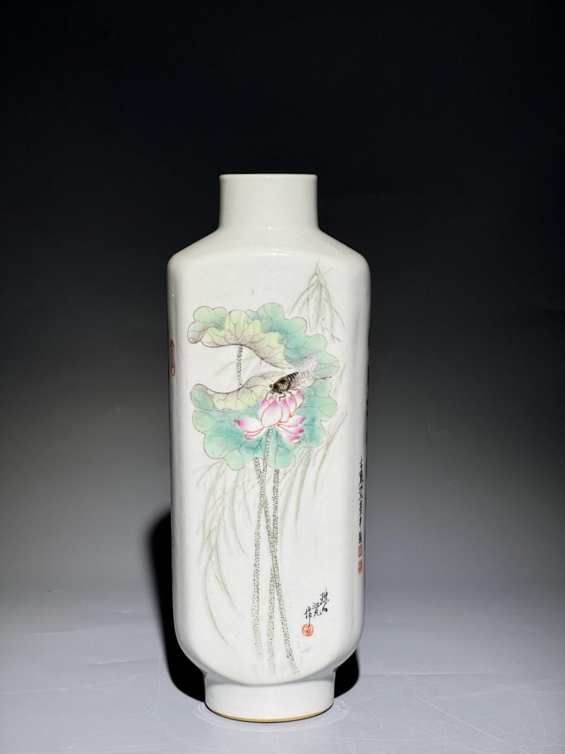    汪凡作品 粉彩荷塘鸣蝉纹四方瓶 （带证书） - 图2