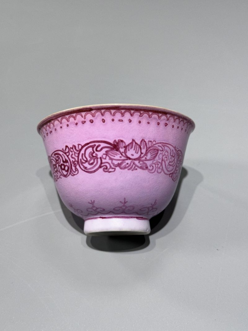    清乾隆 胭脂彩花卉纹杯 - 图6