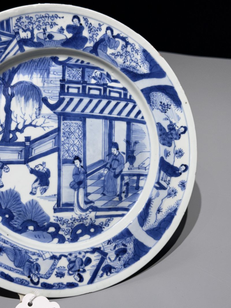    清康熙 青花三娘教子图盘 - 图3