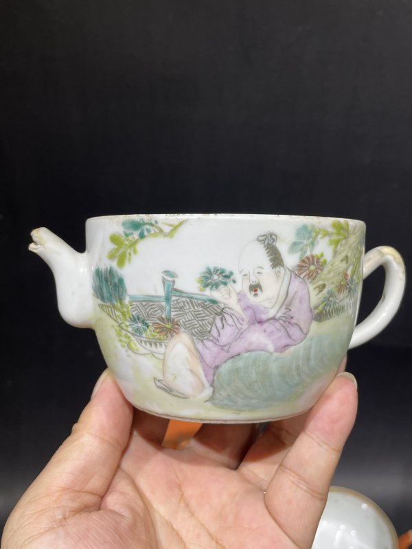 清 粉彩茶壶 杯子 盖 一组八件 - 图2