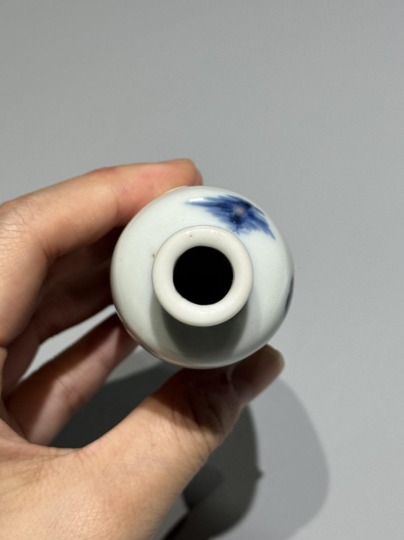    清道光 青花釉里红‘英雄独立’鼻烟壶 - 图5