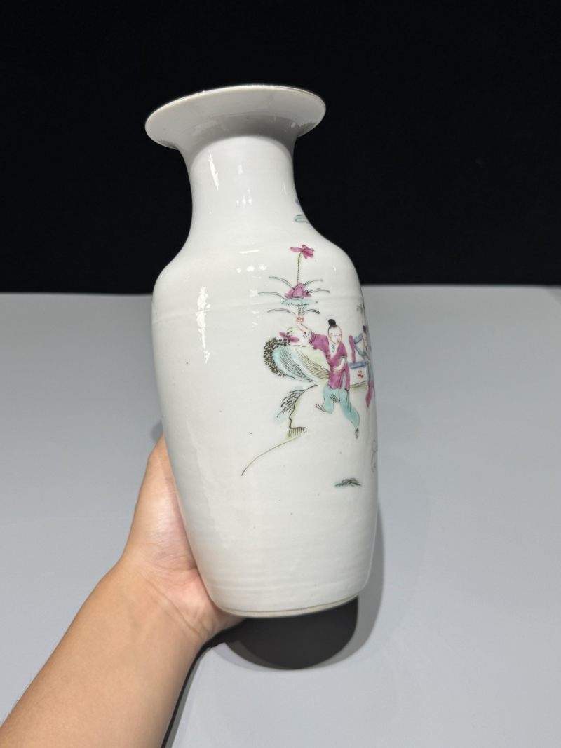    清同治 粉彩婴戏纹瓶 - 图4