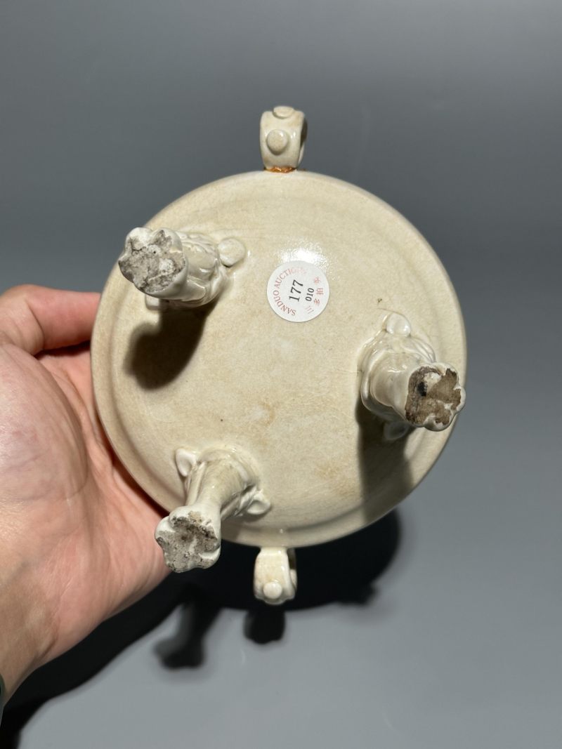    明 漳州窑双耳三足炉 带木盖、底座 - 图5