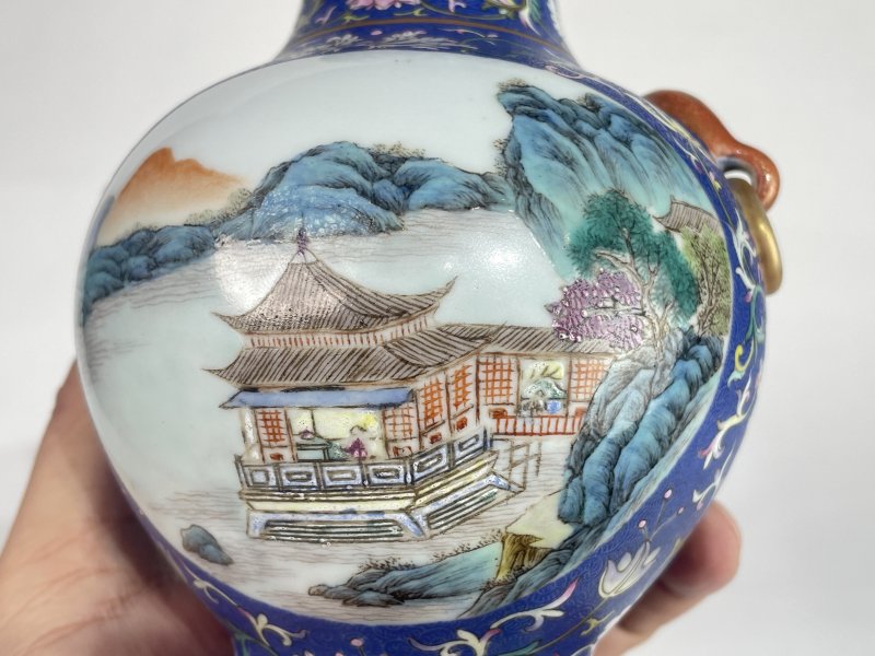 解放后 蓝底开光粉彩小尊 - 图7