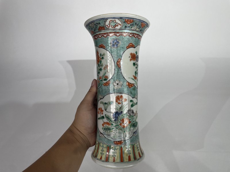 清晚期 五彩开光花鸟纹花觚 - 图2
