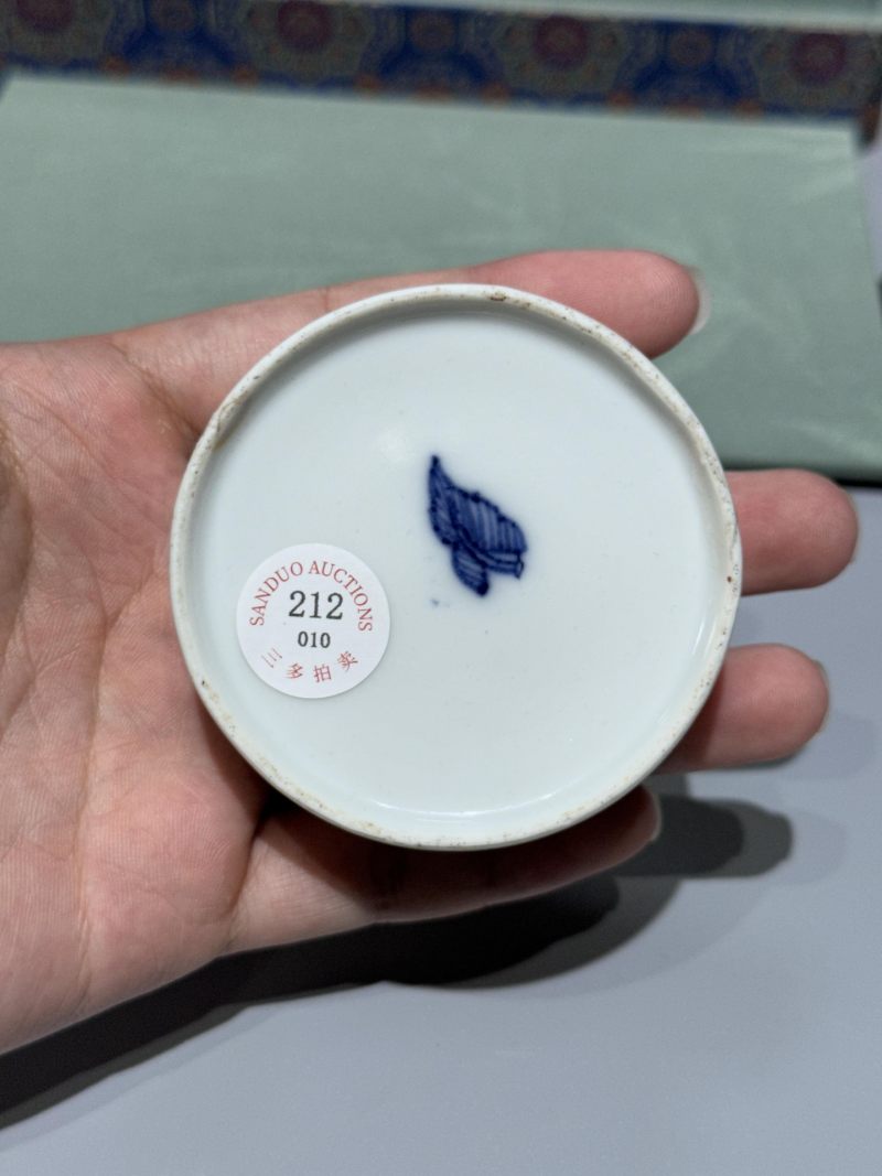    清雍正 青花石榴纹印泥盒 - 图7