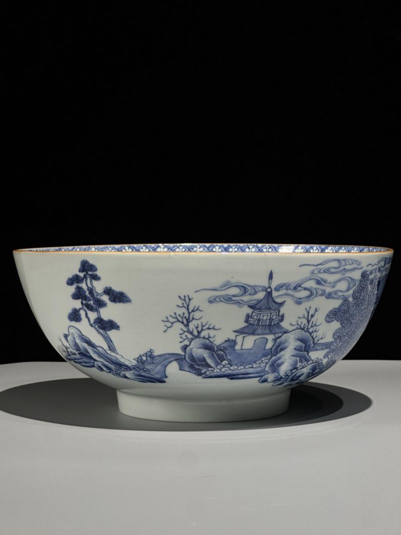    清雍正 青花山水庭院高士图大碗 - 图2
