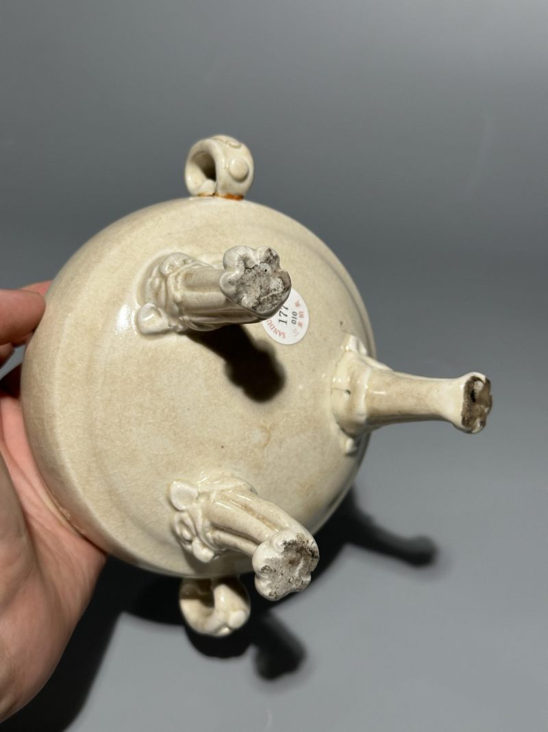    明 漳州窑双耳三足炉 带木盖、底座 - 图8