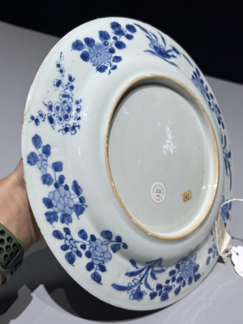    清康熙 青花三娘教子图盘 - 图7