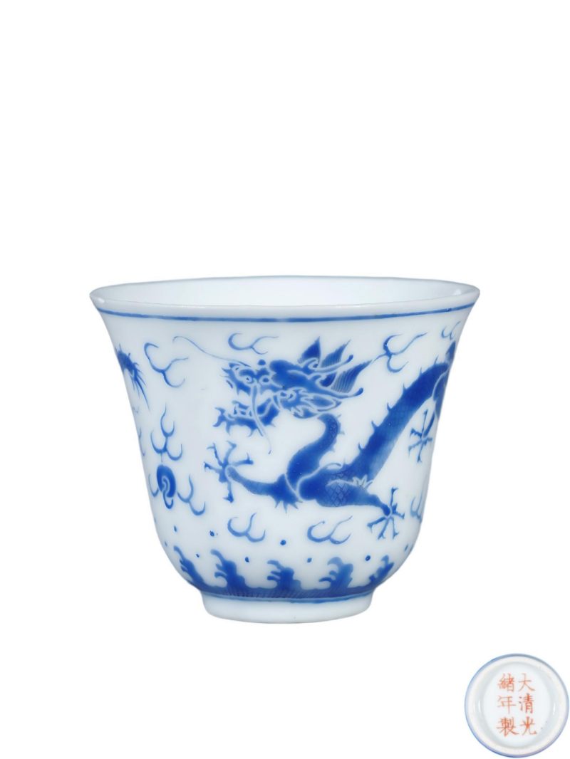    清光绪 蓝料彩双龙赶珠纹铃铛杯 - 图1