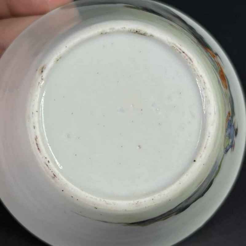 清乾隆 粉彩人物纹马蹄杯 - 图12