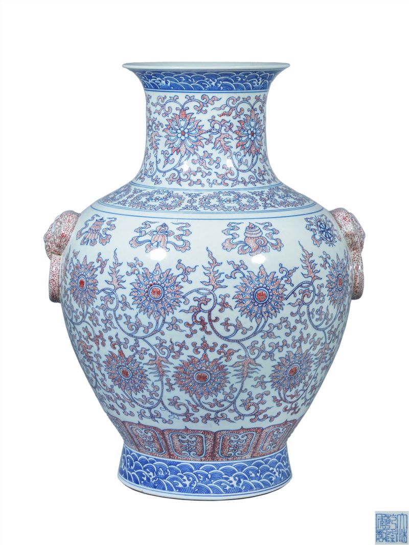    青花釉里红缠枝莲八宝纹象耳尊 - 图1