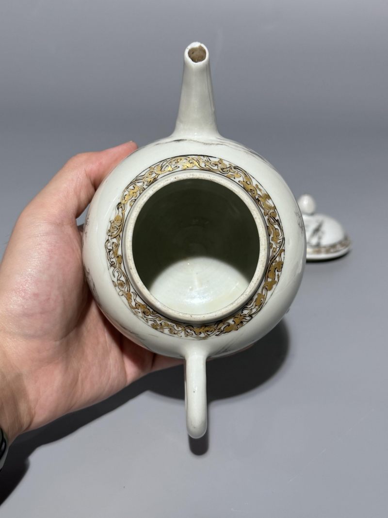    清乾隆 墨彩山水图茶壶 - 图4