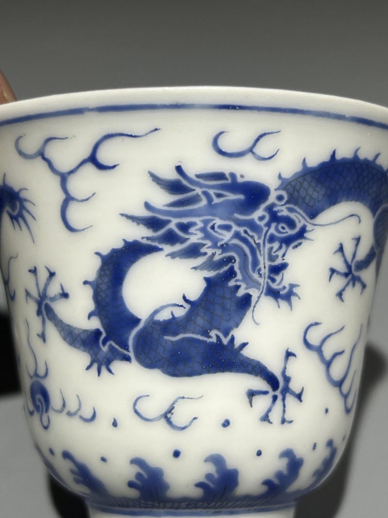    清光绪 蓝料彩双龙赶珠纹铃铛杯 - 图6
