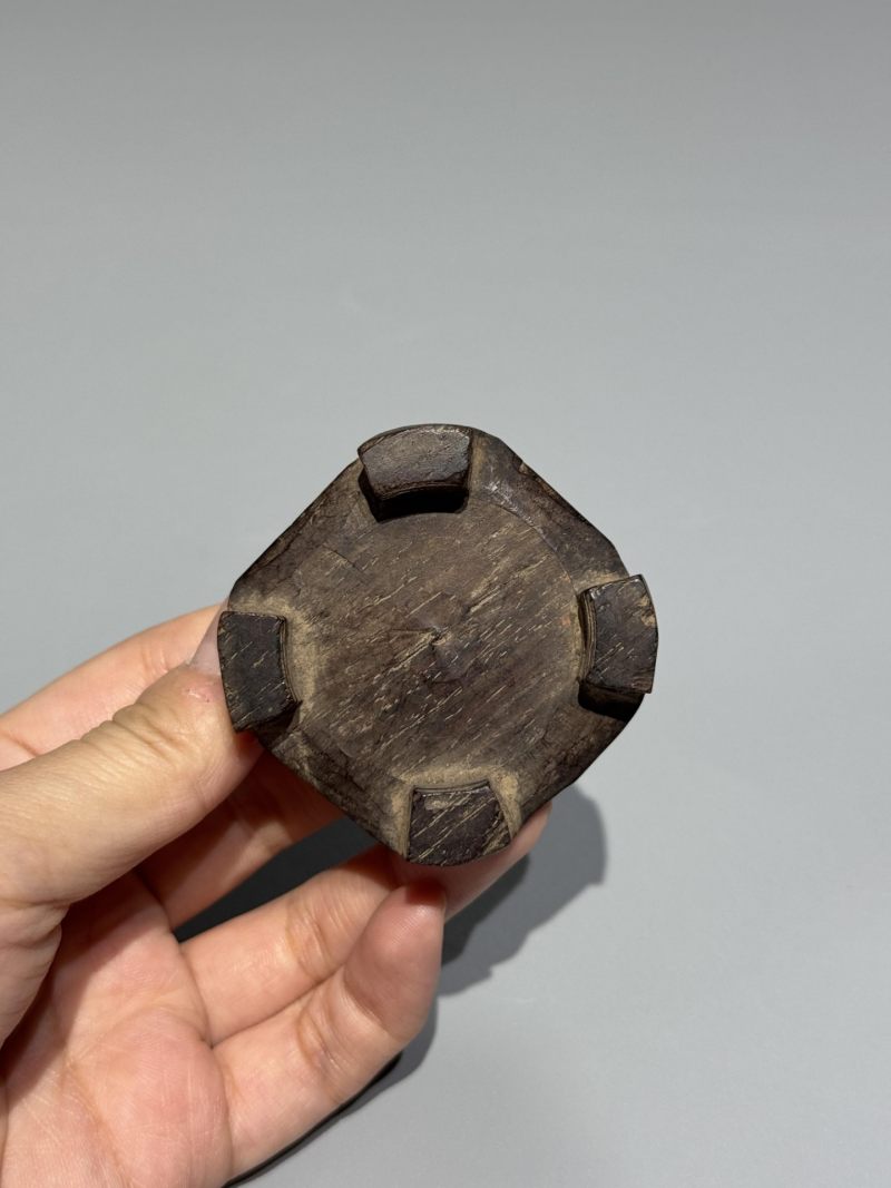    清 酸枝底座 - 图7