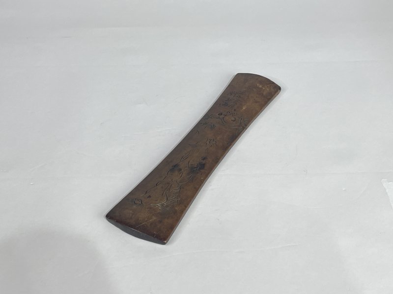 清木刻人物纹镇纸 - 图1