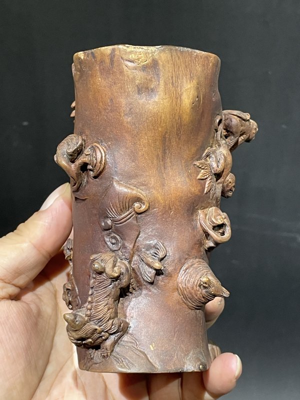 老木雕笔筒 - 图5
