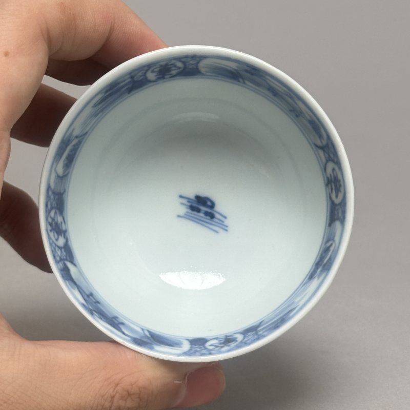 清中期 青花人物图茶圆 - 图4