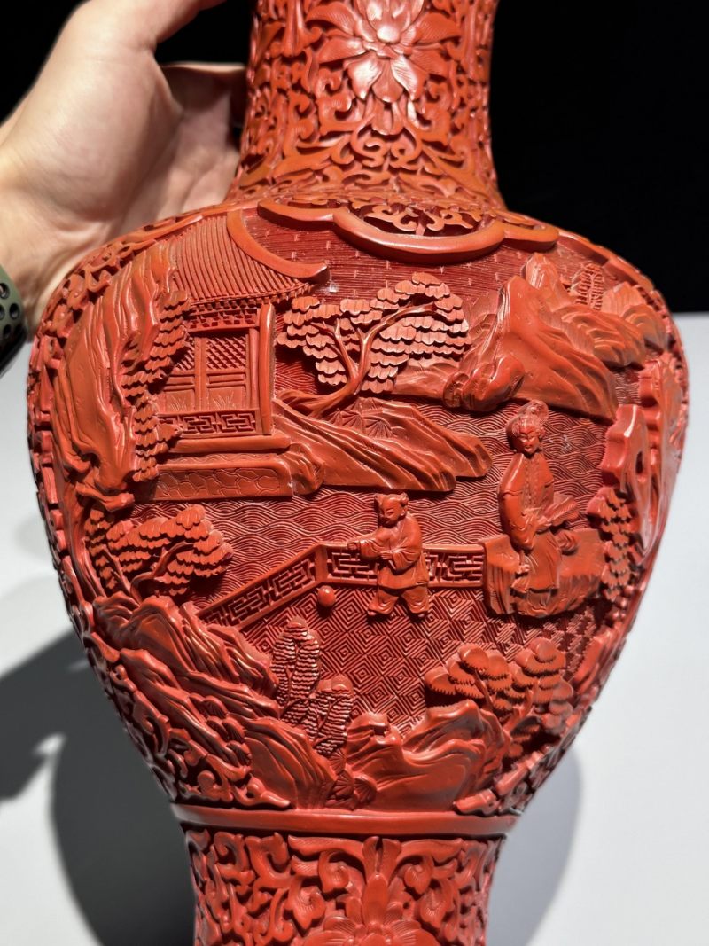    漆器山水人物瓶 - 图8