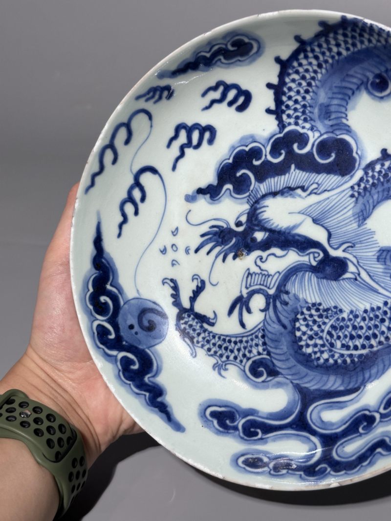    清乾隆 青花过墙龙纹盘 - 图6