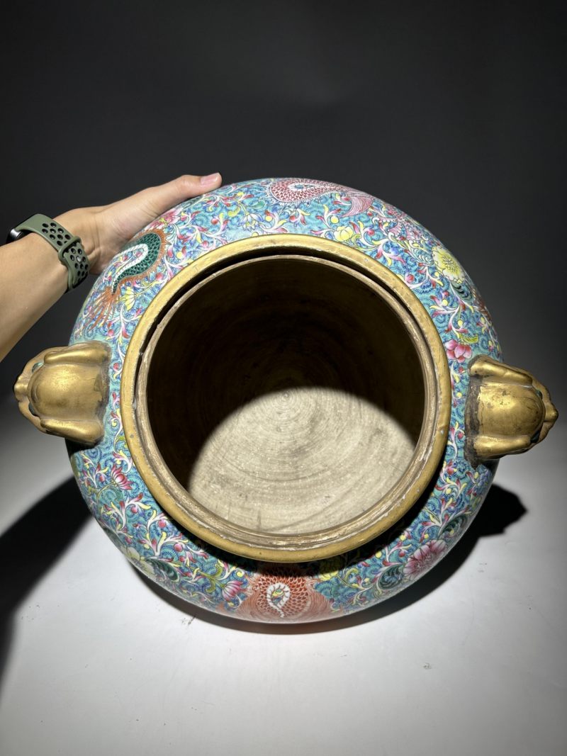   叶冬青风格 粉彩花卉龙纹狮耳罐 - 图3
