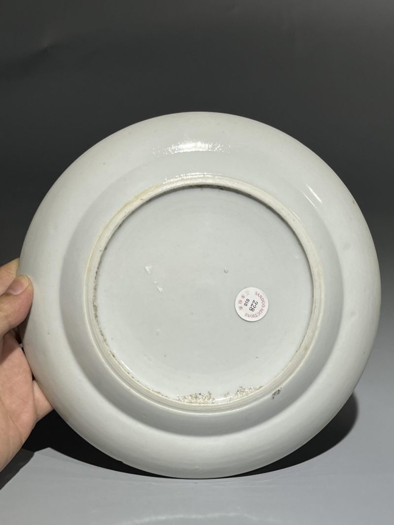    清中期 粉彩无双谱折腰盘 - 图9