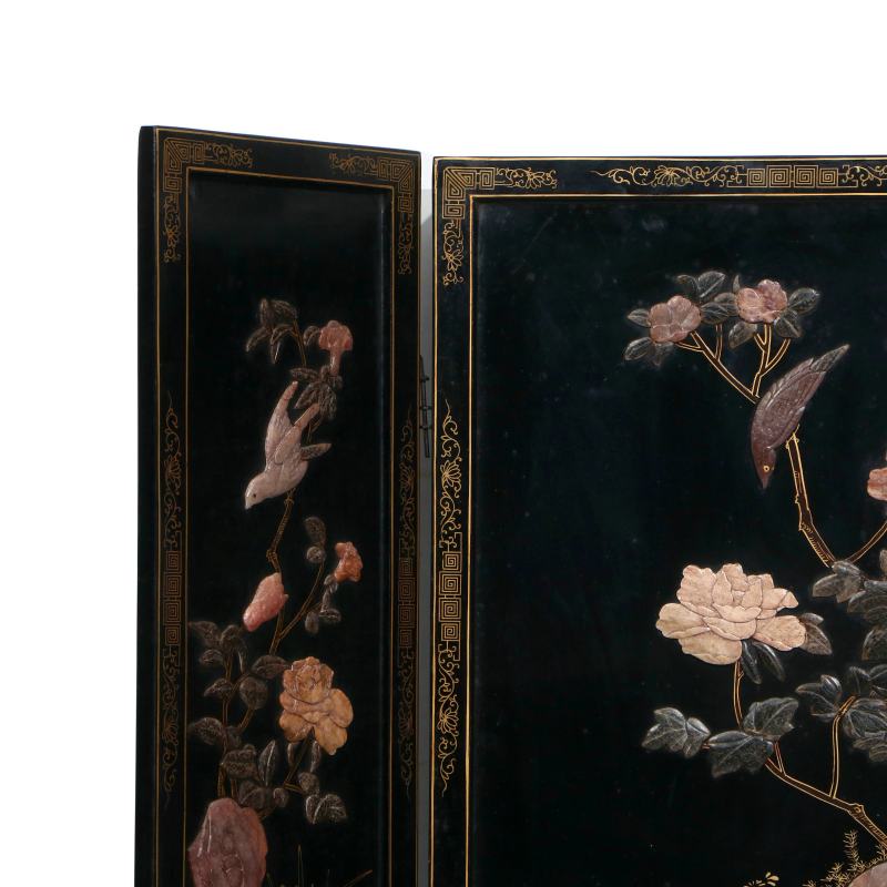 黑漆描金嵌玉石花卉三联屏风 - 图3