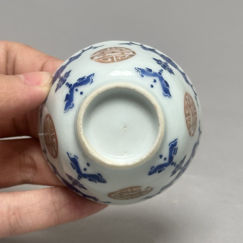 清雍正 蓝料彩蝙蝠团寿纹茶圆 - 图4