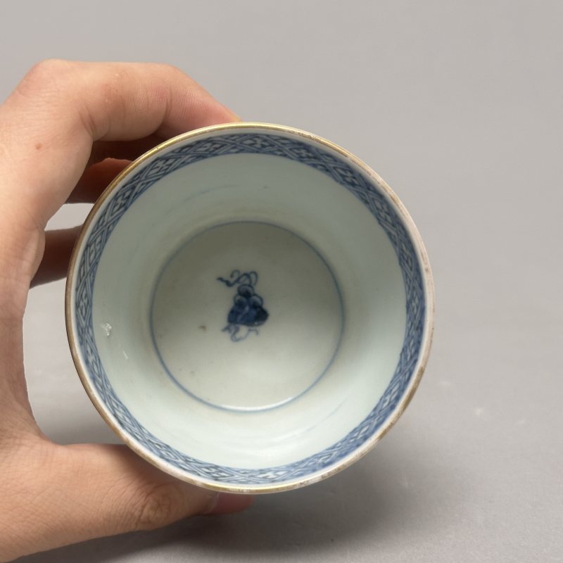 清晚期 青花描金花卉纹筒杯 - 图4