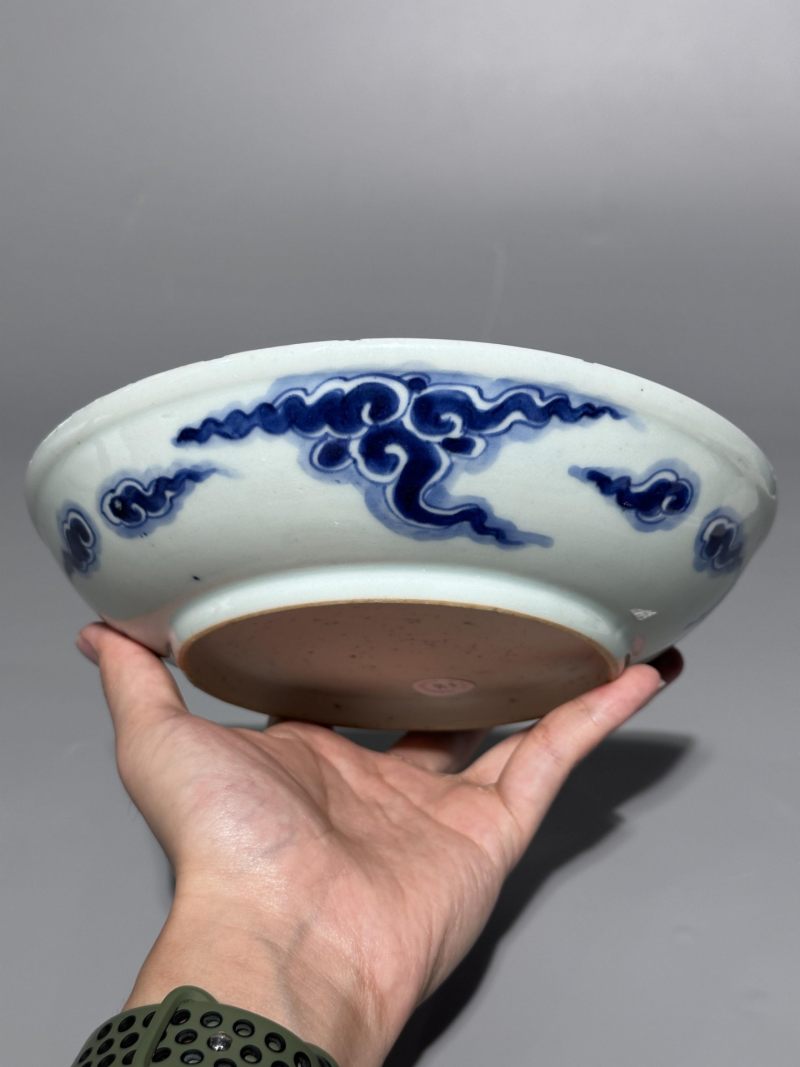    清乾隆 青花过墙龙纹盘 - 图10