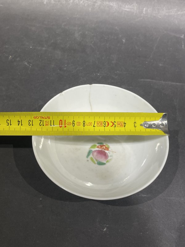 清晚期 粉彩花蝶纹碗 - 图8