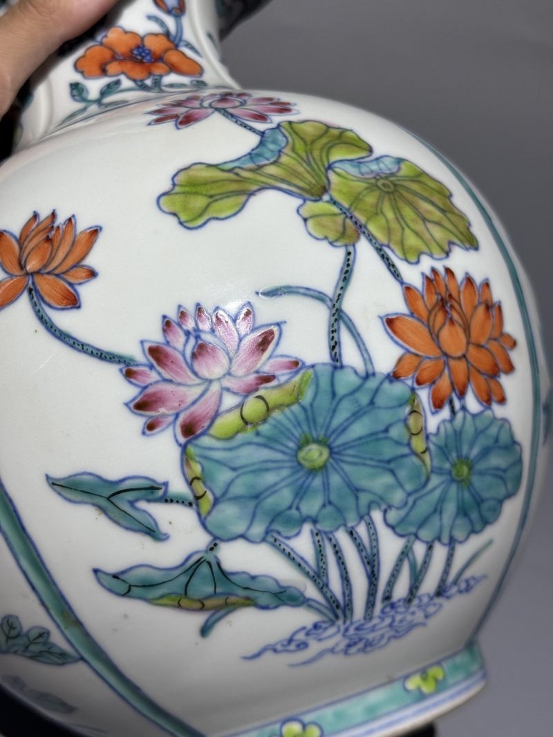    斗彩四季花卉纹花口石榴尊 - 图10