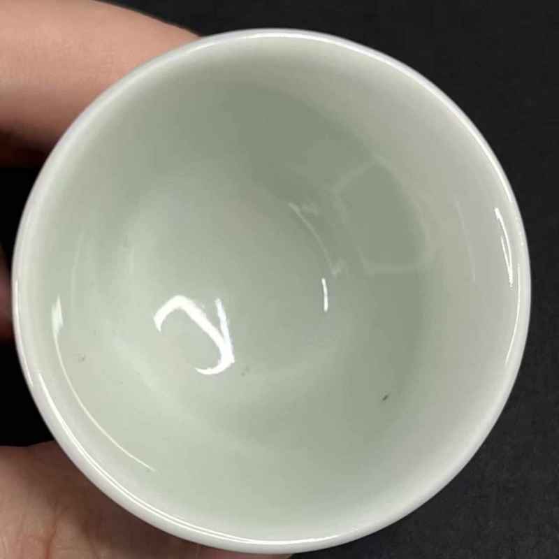 清光绪 斗彩洞石花卉纹杯一对 - 图11