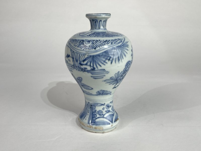 明万历 青花铁线描金梅瓶 - 图1