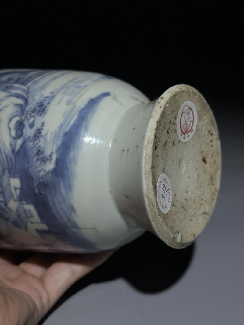    清康熙 青花山水人物纹花囊 - 图5