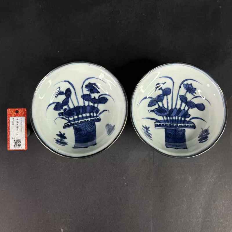 明 青花篮花纹碗盘一对 - 图19