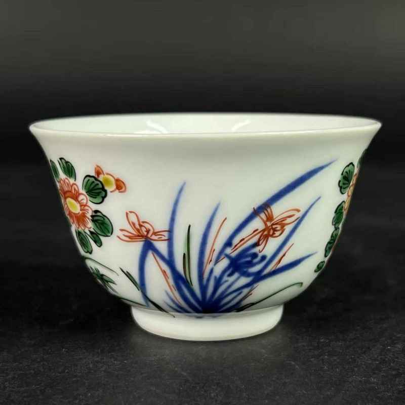 明晚期 青花五彩花卉纹杯 - 图4