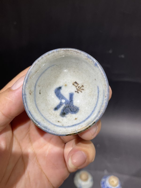 清 粉彩茶壶 杯子 盖 一组八件 - 图22