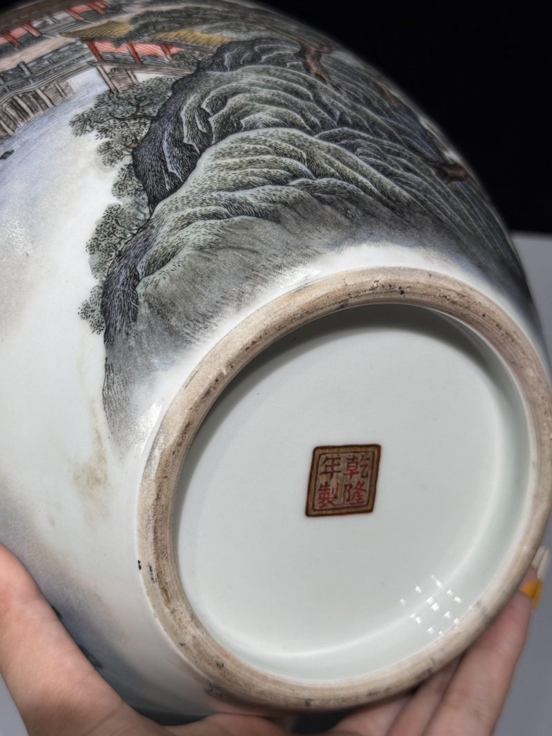    粉彩山水人物诗文瓶 - 图8