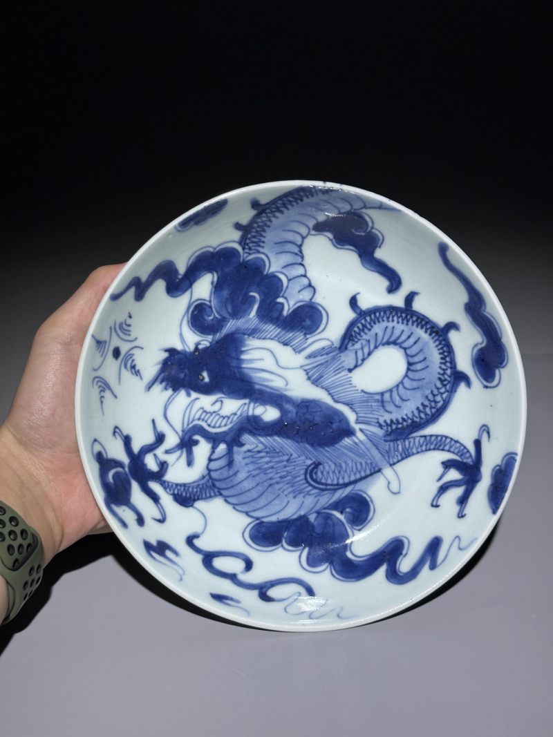    清乾隆 青花过墙龙纹盘 - 图2