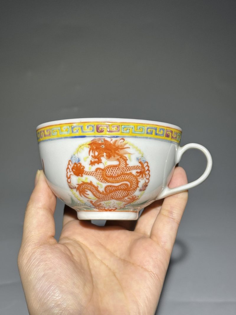    矾红龙纹杯碟三套 - 图9